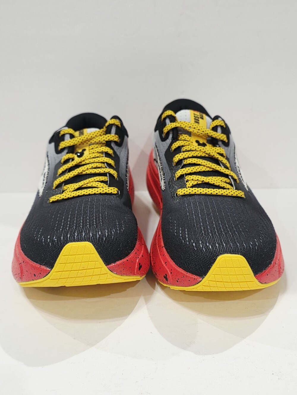 Brooks Ghost Max 2 MICKEY MOUSE RunDisney 2025 Red Black Women's Medium 9 B New - Picture 4 of 16